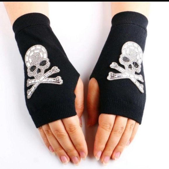 SKULL FINGERLESS KNIT GLOVES RHINESTONE - Picture 1 of 2